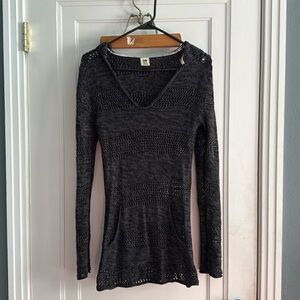 Roxy medium sweater